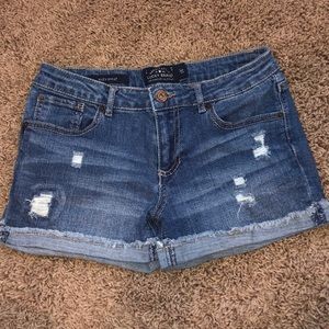 Woman’s lucky brand jean shorts